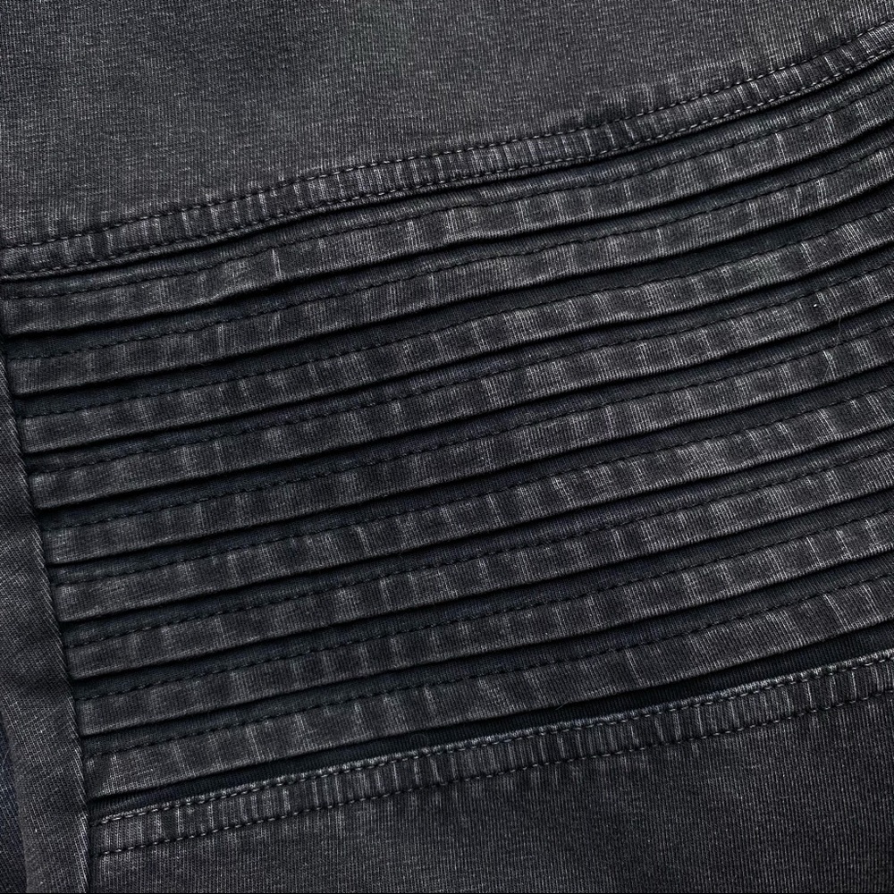 BP Washed Moto Leggings - Picture 7 of 11
